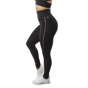 BuffBunny Collection Desire Leggings in Onyx (BNWT)